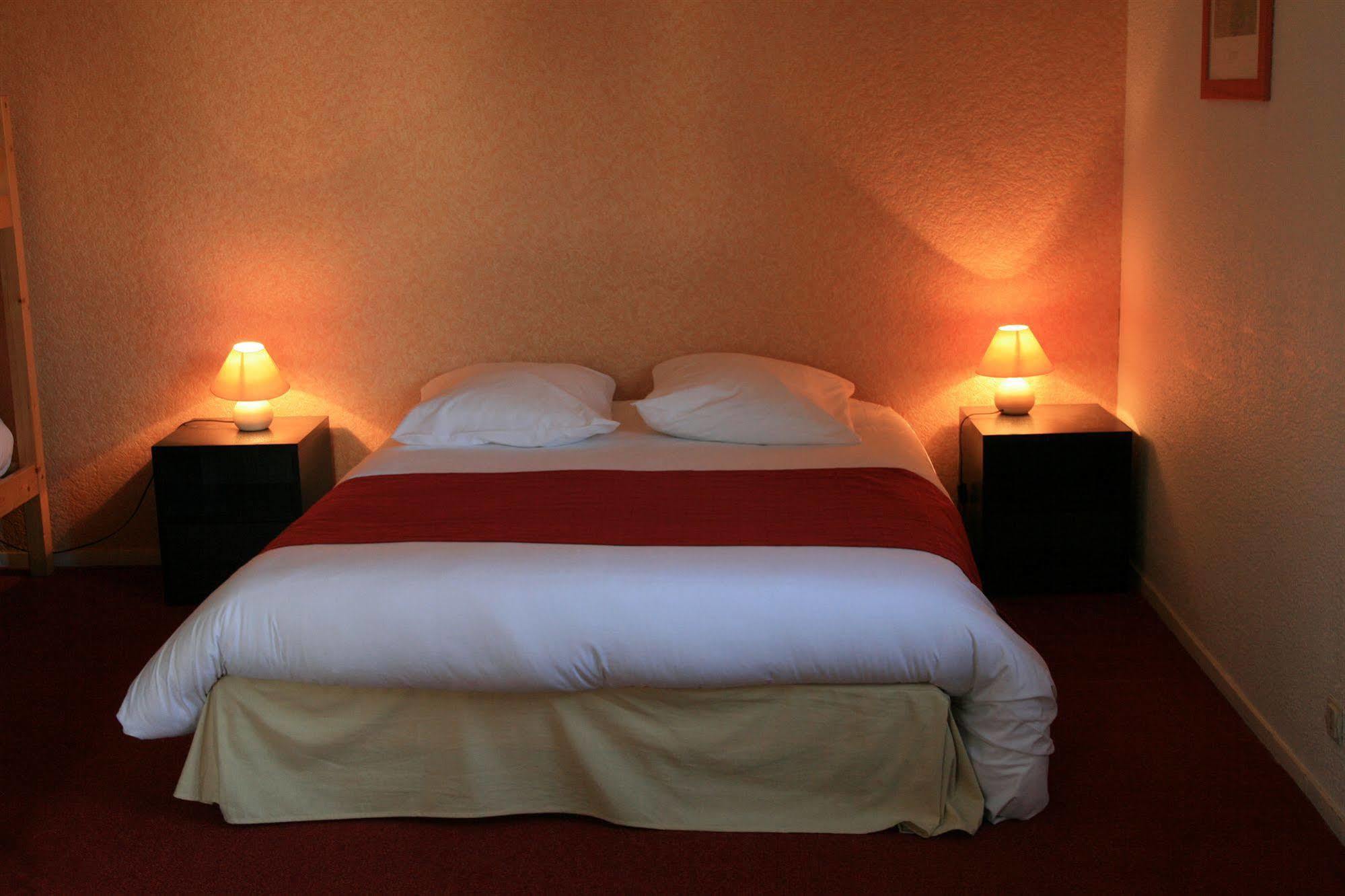Best Hotel Sance - Mâcon エクステリア 写真